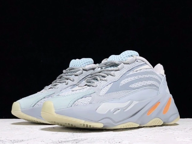 Yeezy FW2549 'Inertia' 700 V2 Adidas Boost 1003